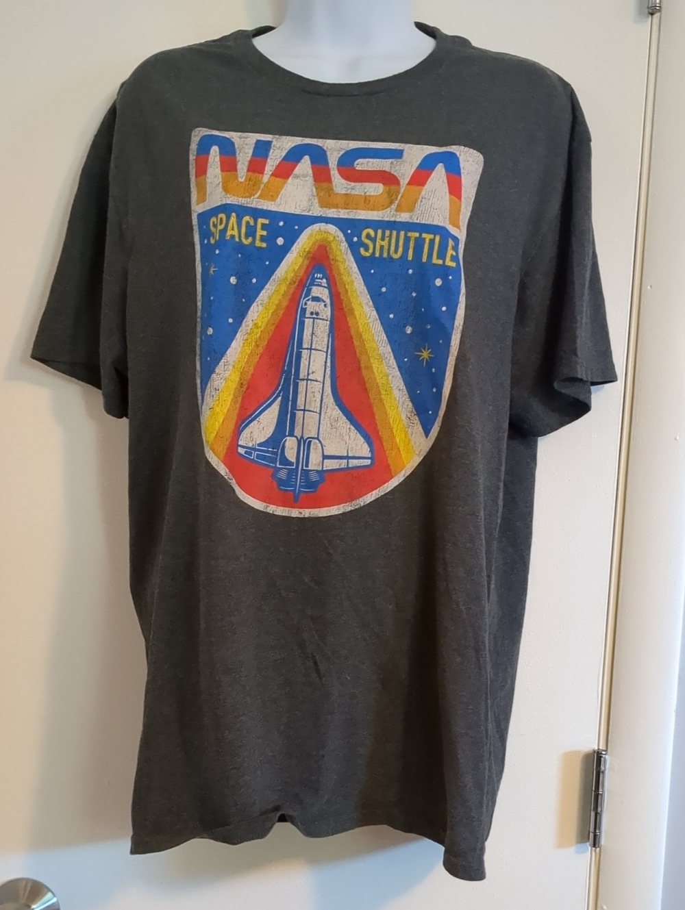 The Fifth Sun NASA Space Shuttle Graphic T-Shirt Men's size L